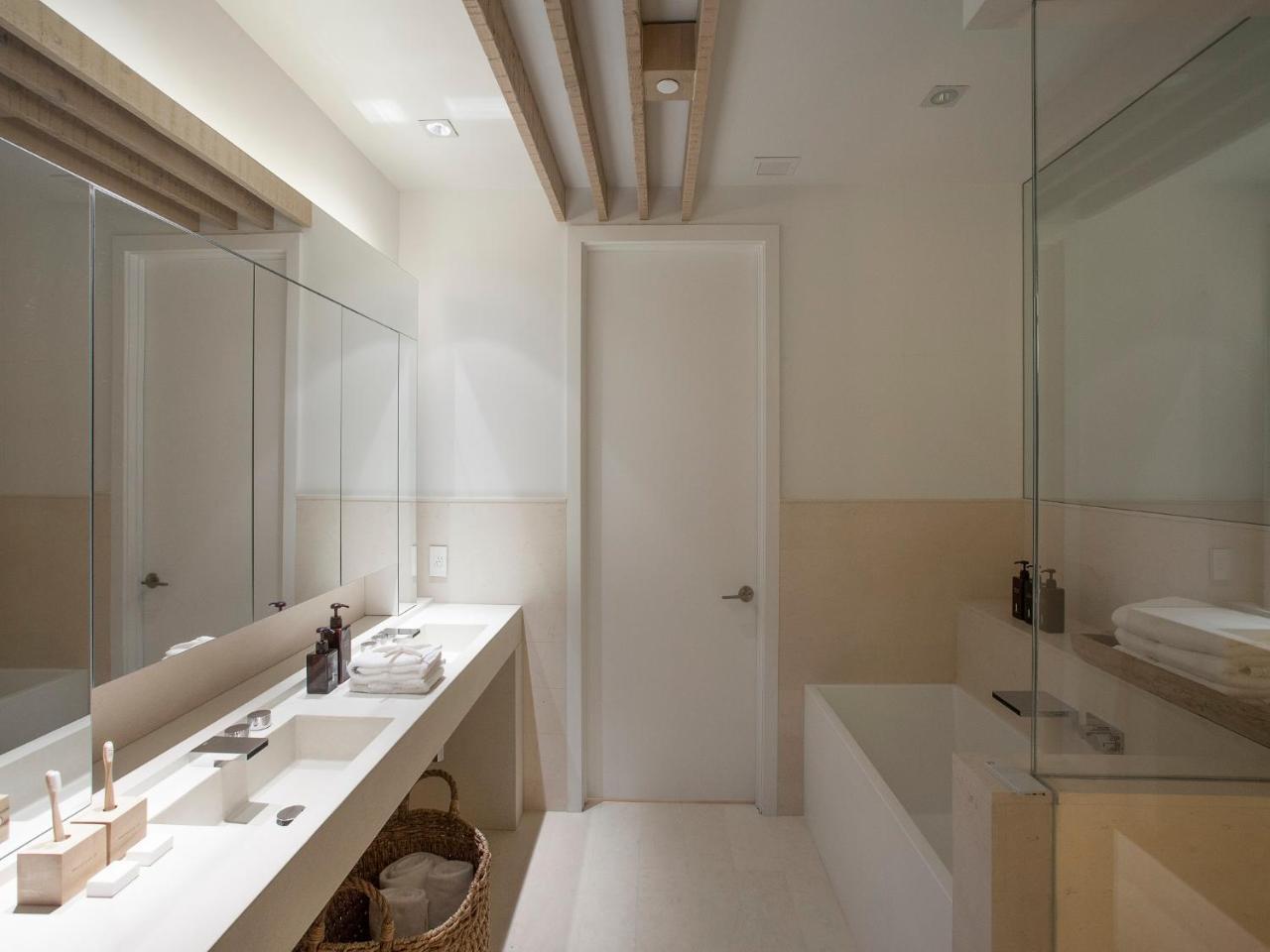 The Retreat Collection At 1 Hotel South Beach Miami Beach Esterno foto